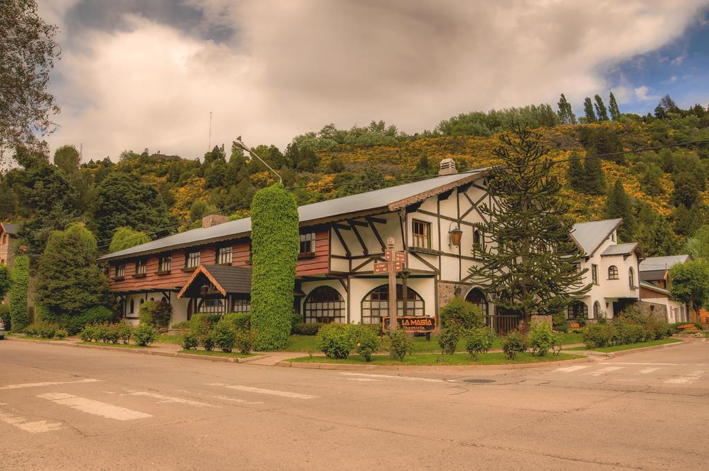 Hosteria La Masia San Martín de los Andes Εξωτερικό φωτογραφία
