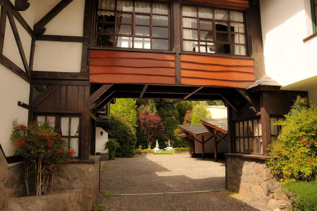 Hosteria La Masia San Martín de los Andes Εξωτερικό φωτογραφία
